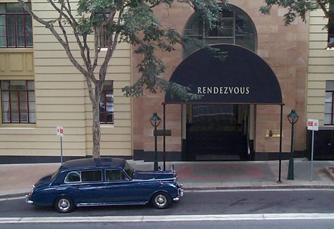 i) Rendezvous Hotel.jpg