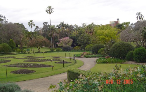 x) EnjoyingThePark.jpg